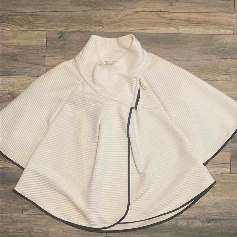 Elegant White Sweater Cape
